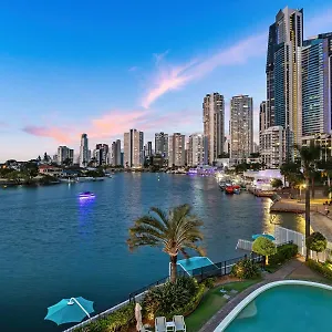 Amazing Water Views Surfers Paradise Gold Coast