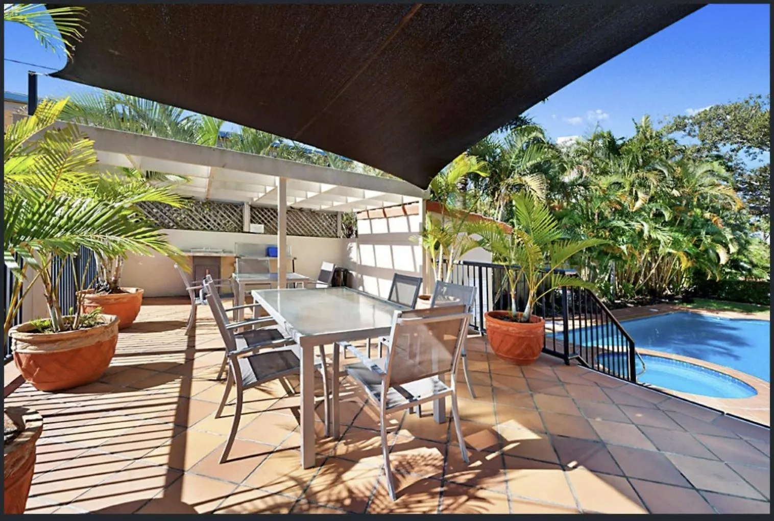 Apartment Sunset Boulevard Surfers Paradise Gold Coast